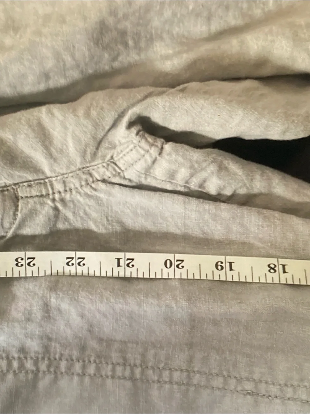 Eileen Fisher Light Gray Cropped Cargo Pants